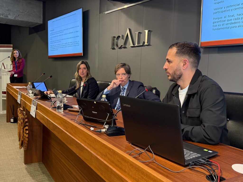 PHOTO-2025-11-14-15-28-56 (1) - copia